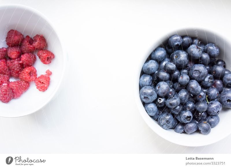 Beeren Lebensmittel Frucht Blaubeeren Himbeeren Ernährung Bioprodukte Vegetarische Ernährung Fingerfood Schalen & Schüsseln Gesundheit Gesunde Ernährung Natur