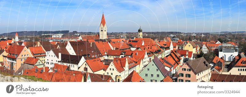 Kaufbeuren schön Tourismus Ausflug Sightseeing Städtereise Sommer Sonne Wolken Stadt Altstadt Architektur Sehenswürdigkeit Wahrzeichen Denkmal historisch blau