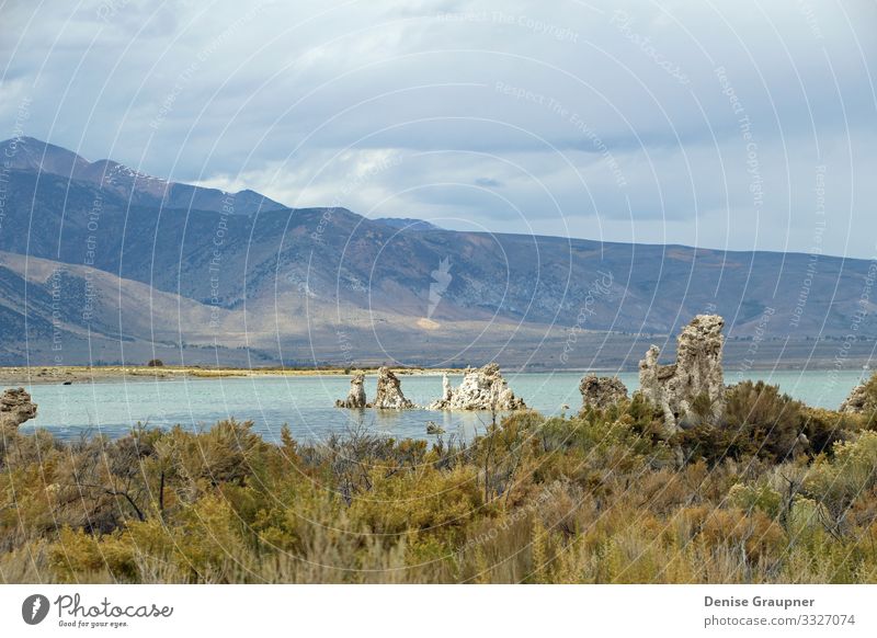 Mono Lake with tufa formations in bizarre forms USA Ferien & Urlaub & Reisen Umwelt Natur Landschaft Wolken Gewitterwolken Klima Klimawandel Wetter Park