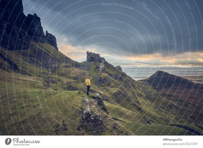 Fernblick Ferien & Urlaub & Reisen Abenteuer Ferne Freiheit Berge u. Gebirge wandern Mensch maskulin Umwelt Natur Landschaft Erde Luft Sonnenaufgang