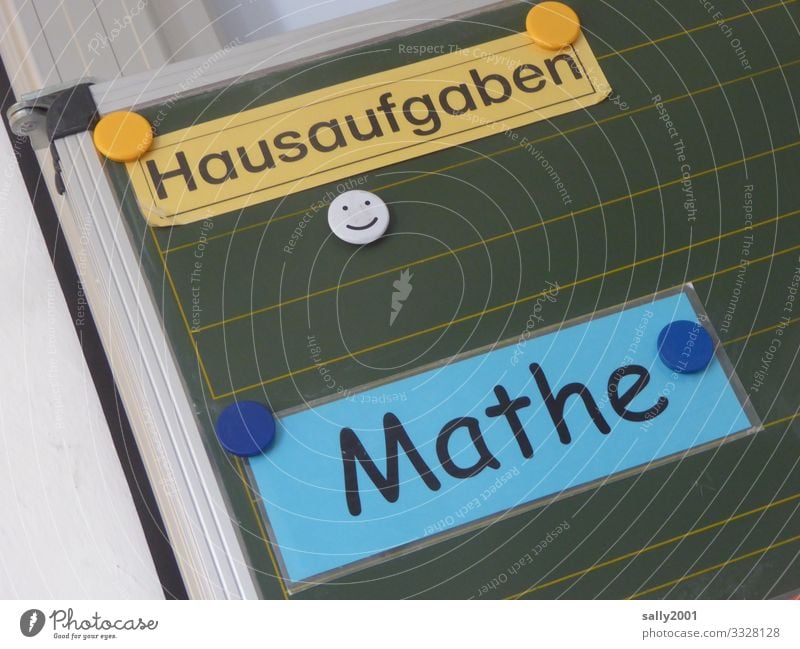 Hausaufgaben Mathe... Tafel Mathematik Schule Grundschule Mittelschule Magnet Schrift Schild laminiert lernen Klassenzimmer Bildung Rechnen Smiley homeschooling