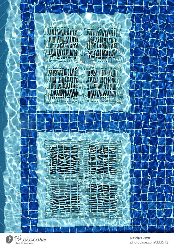 Sommer Urinal Freizeit & Hobby Ferien & Urlaub & Reisen Wellen Schwimmen & Baden Schwimmbad Wasser Ornament Linie Streifen blau mehrfarbig Außenaufnahme