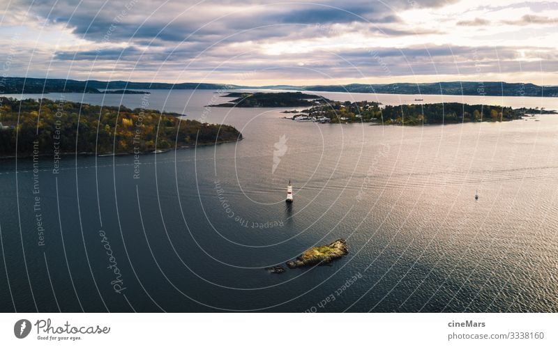 Oslo Harbour Ferien & Urlaub & Reisen Tourismus Sightseeing Expedition Insel Umwelt Natur Landschaft Wasser Himmel Wolken Sonnenlicht Baum Wiese Wald Wellen