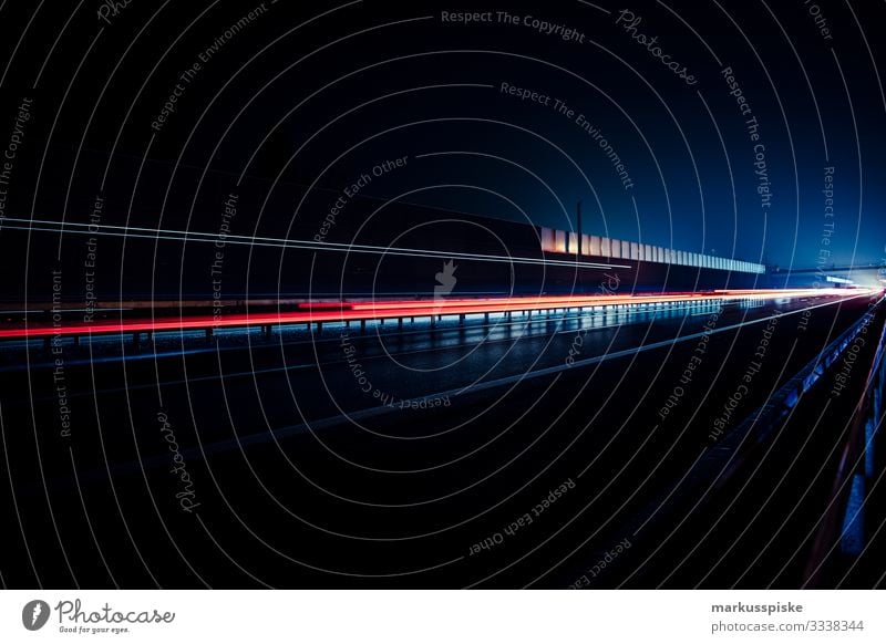 Autobahn bei Nacht Lifestyle Ferien & Urlaub & Reisen Tourismus Ausflug Abenteuer Ferne Freiheit Nachtleben Arbeit & Erwerbstätigkeit Güterverkehr & Logistik