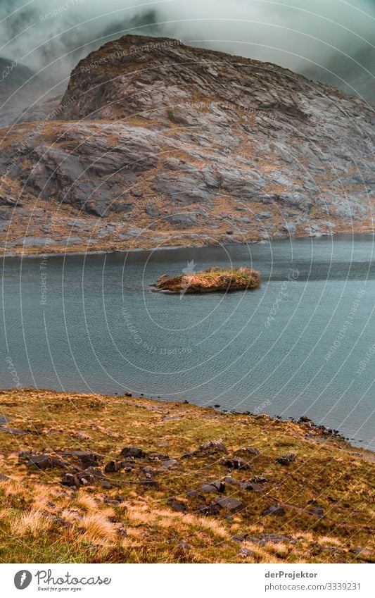 Blick auf das Loch Coruisk IV Freizeit_2017 Joerg Farys derProjektor dieProjektoren Licht Tag Starke Tiefenschärfe Textfreiraum Mitte Morgen Morgendämmerung