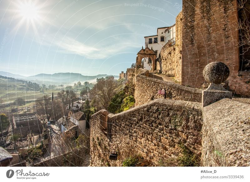 Ronda Andalusien Spanien Ferien & Urlaub & Reisen Tourismus Städtereise Natur Landschaft Winter Klima Schönes Wetter Nebel Hügel Schlucht Europa Stadt Altstadt