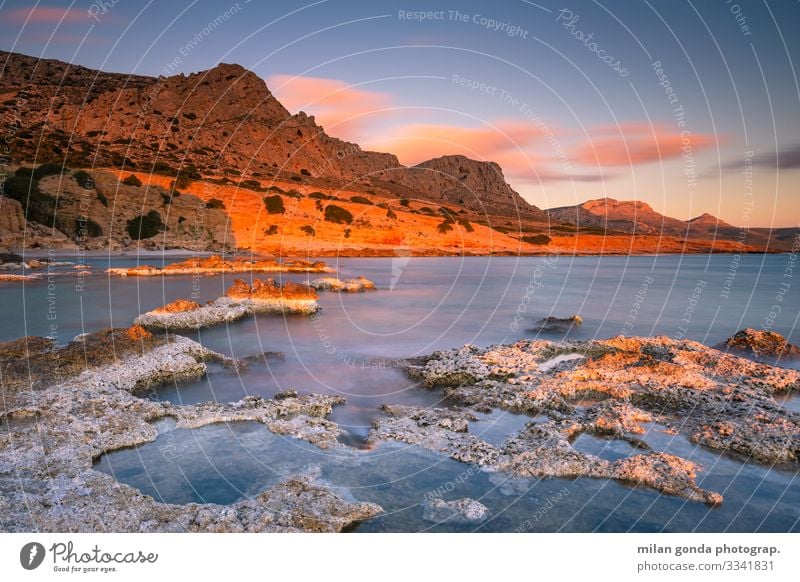 Kreta. Meer Berge u. Gebirge Natur Landschaft Felsen Küste Stimmung Europa mediterran Griechenland Crete Lasithi Goudouras Klippe Sonnenuntergang