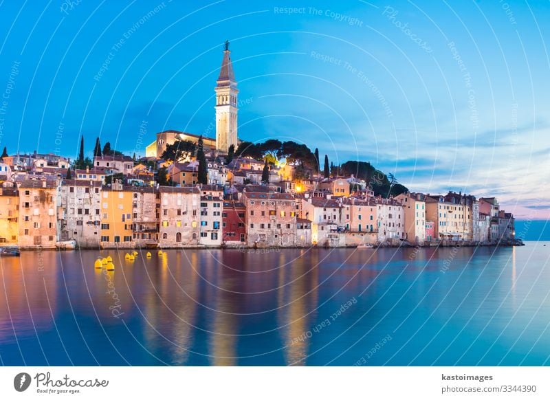 Küstenstadt Rovinj, Istrien, Kroatien. schön Ferien & Urlaub & Reisen Tourismus Sommer Meer Haus Landschaft Himmel Stadt Altstadt Kirche Hafen Gebäude