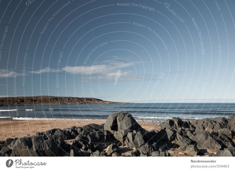 Leichte Dünung Sinnesorgane ruhig Ferien & Urlaub & Reisen Ferne Sommer Sommerurlaub Strand Meer Landschaft Urelemente Himmel Klima Schönes Wetter Felsen Küste