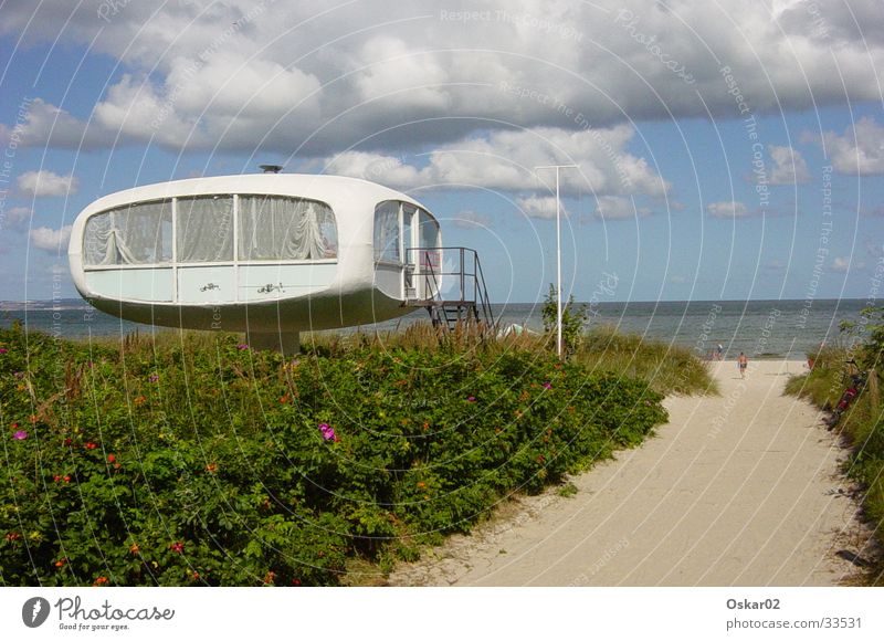 Meerblick Rügen Strand Ostalgie Beton Architektur DDR