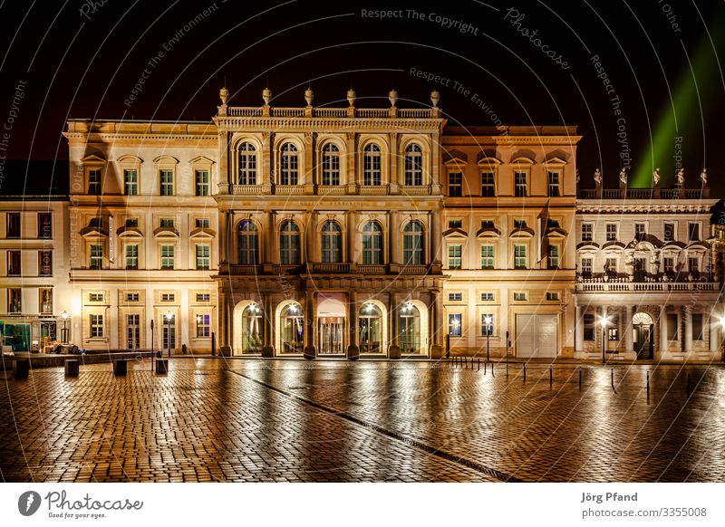 Nachtaufnahme von Museum Babarini in Potsdam Deutschland Eurpoa Stadt Hauptstadt Stadtzentrum Haus Bauwerk Gebäude Architektur Ferien & Urlaub & Reisen Farbfoto