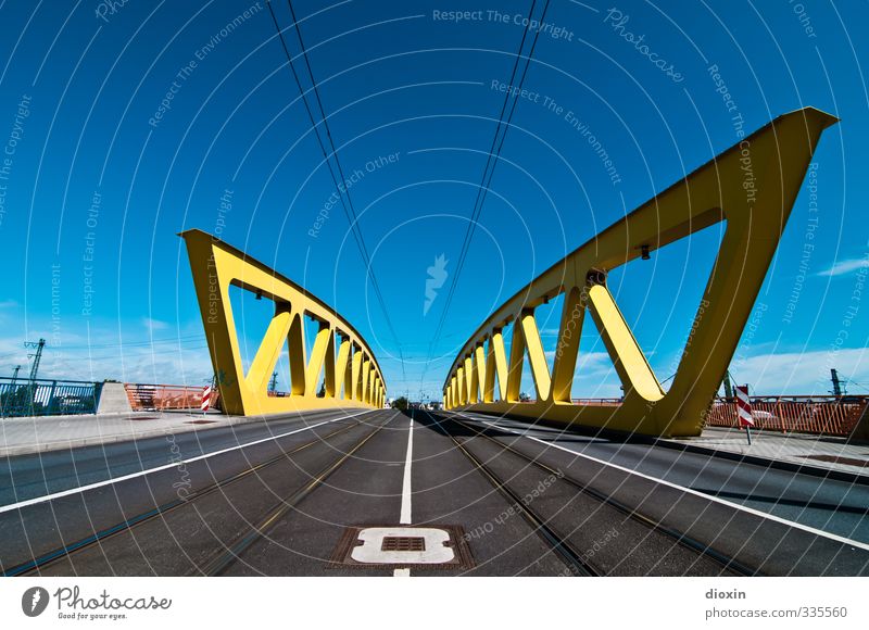 Neckarauer Übergang Himmel Wolken Wetter Schönes Wetter Mannheim Stadt Brücke Bauwerk Architektur Fachwerkfassade Stahlfachwerkbrücke Verkehr Verkehrswege