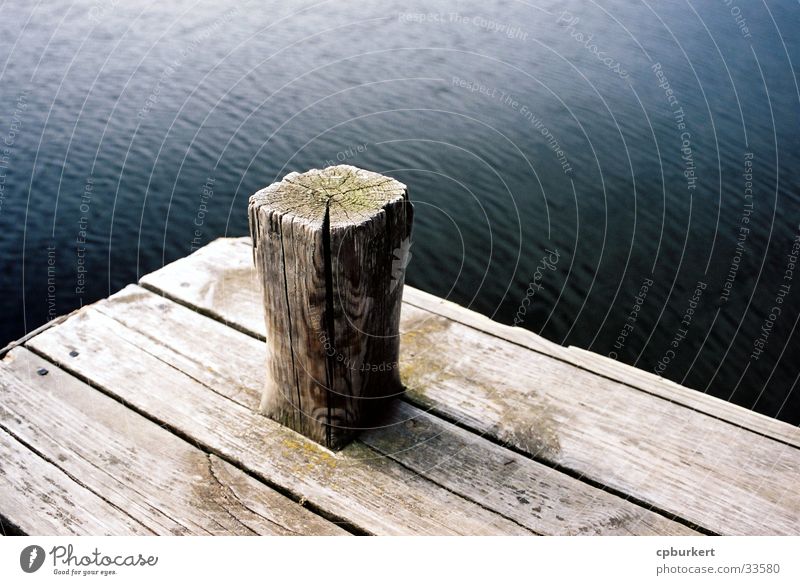 Bootssteg Steg Holz Skandinavien Wasserfahrzeug Schifffahrt Pfosten