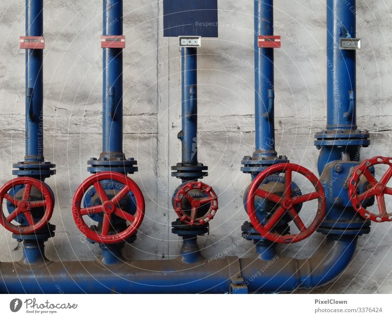 Rohrleitungen Wand Mauer Außenaufnahme Haus Gebäude Industrie