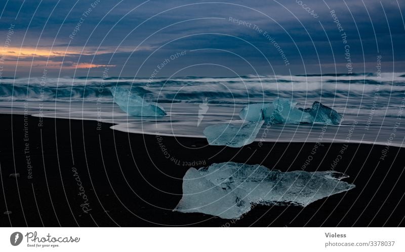 Island, Eis, Jökulsarlon, Gletscher Schnee Frost kalt blau Jökulsárlón Gletscher Vatnajökull Lagune Eisberg Gletscherzunge Farbfoto Wasserfall