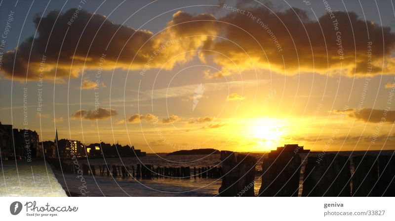 Sonne über St.Malo Sommer Frankreich Wolken Europa Staint-Malo