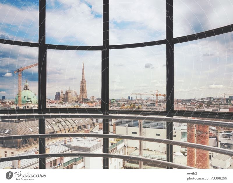 Wien, Häusermeer Großstadt Hauptstadt Österreich Kirche Stephansdom Fenster Treppenhaus Ausblick Panorama (Aussicht) Außenaufnahme Stadt Farbfoto Haus Gebäude