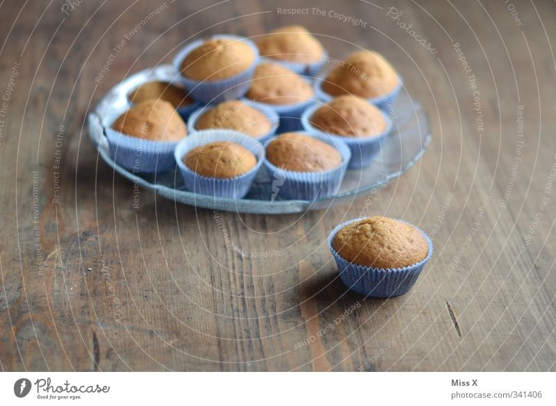 Muffins Lebensmittel Teigwaren Backwaren Kuchen Dessert Ernährung Frühstück Kaffeetrinken Feste & Feiern Muttertag Geburtstag lecker süß braun Appetit & Hunger