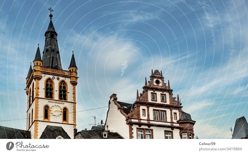 Sankt Gangolf Kirche Gebäudefassade Moseltal Denkmal Rheinland-Pfalz Idylle katholisch rheinland-Pfalz im Freien Sightseeing Trier Deutschland Großstadt