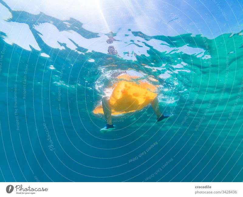 Luftaufnahme Küste Kroatien Luftmatratze Schwimmen & Baden treiben lassen Meer wasserschuhe Meereslandschaft Wasser Ferien & Urlaub & Reisen Sommer schön