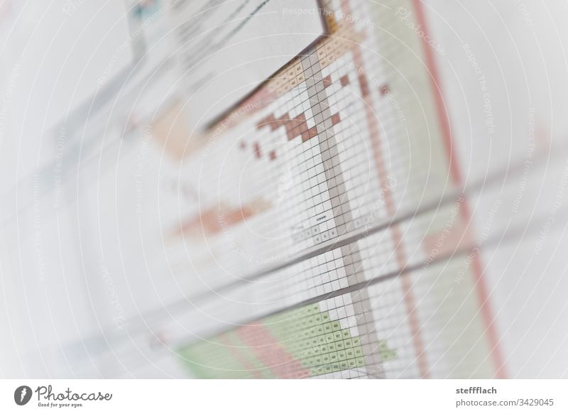 Projektplaner an der Wand Plan Magnet Magnettafel Arbeit Office Büro Kollegen Planung Arbeit & Erwerbstätigkeit Innenaufnahme Beruf professionell Architektur