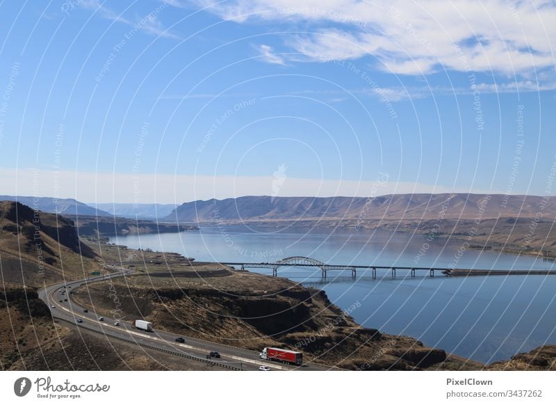 Irgendwo in Montana Amerika USA Nordamerika Ferien & Urlaub & Reisen Tourismus Landschaft Himmel Fernweh Brücke, outdoor