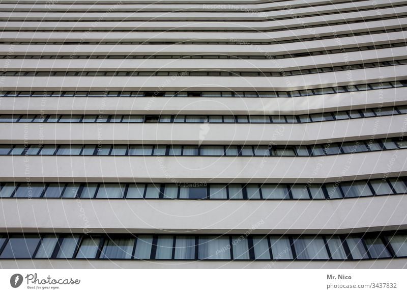 Hochhaus Architektur Gebäude Stadt Fenster Fassade Bauwerk Stadtzentrum Bürogebäude Perspektive urban Glas Bankgebäude Symmetrie hoch modern Gardine