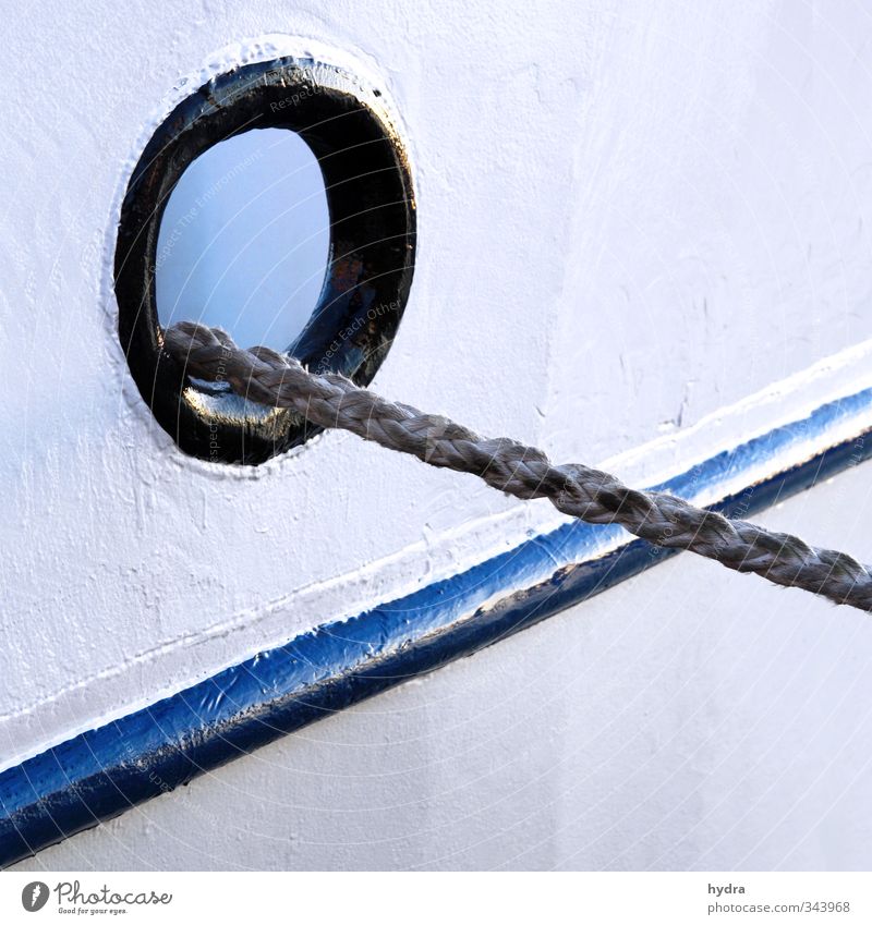 Ich schau dir in die Klüsen, Kleines Hafen Anlegestelle Güterverkehr & Logistik Seil Festmacher Wasserfahrzeug Schifffahrt Kreuzfahrt Dampfschiff