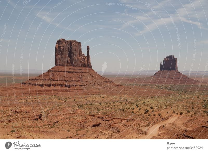 der Denkmal-Talpark Wildnis Reservierung Landschaft Berge u. Gebirge Monument Valley Unschärfe Formation Arizona Utah wüst USA Felsen Westen reisen navajo