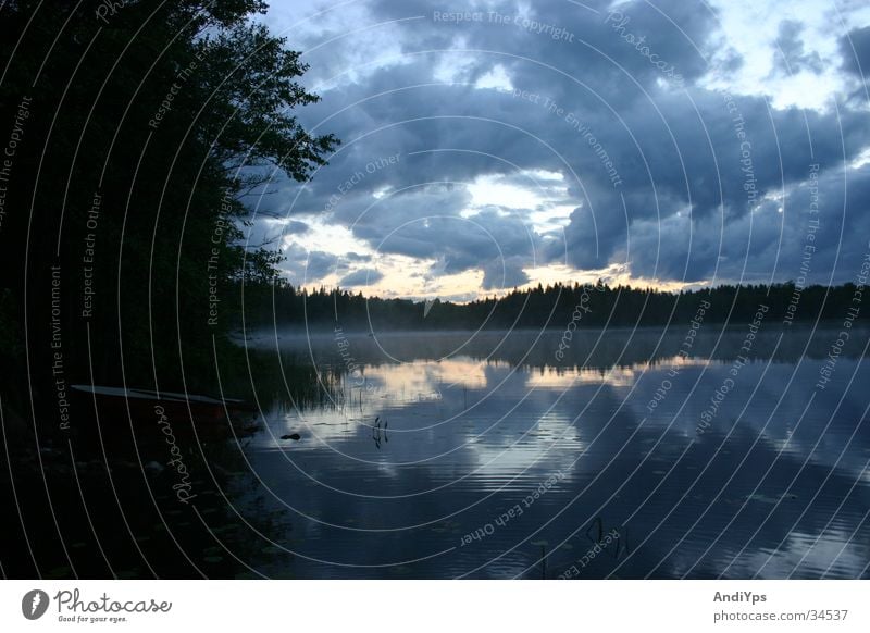 Holmsjo_Abend See Wasserfahrzeug Wolken Schweden Landschaft Natur Blekinge Holmsjö