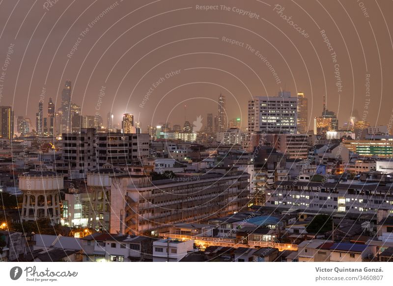 Skyline von Bangkok Architektur Kunst Asien Brücke Gebäude Großstadt Stadtbild Zusammensetzung Konstruktion Darstellung Stadtzentrum Abenddämmerung Horizont