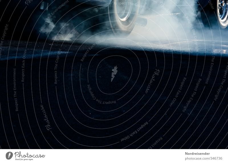 Schweißfüße.... Freizeit & Hobby Veranstaltung Sport Motorsport Erfolg Fahrschule Verkehr Verkehrsstau Straße Wege & Pfade Fahrzeug PKW Sportwagen Rauch rennen