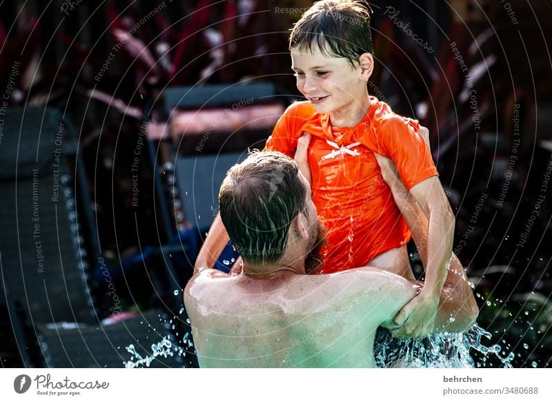 bewusstseinserheiternd | wenn der vater mit den sohne <3 glücklich Glück Fröhlichkeit lachen Kind Junge Eltern Vater Familie & Verwandtschaft Kindheit