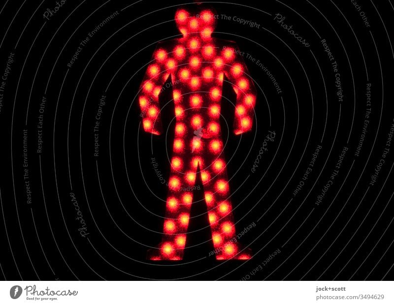 warten bei rotem Signal auf chinesisch Silhouette Low Key Piktogram Design Technik & Technologie Detailaufnahme Streulicht Öffentlicher Personennahverkehr