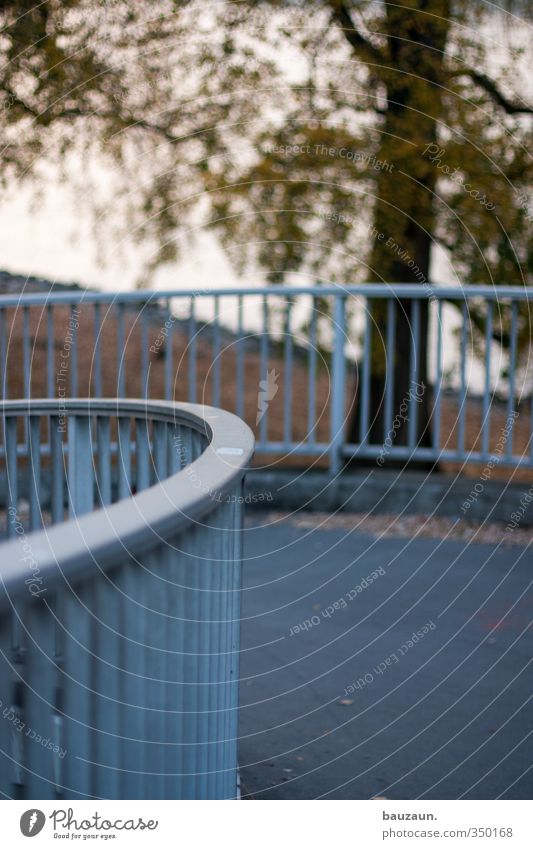 schnörkellos. Ferien & Urlaub & Reisen Ausflug Natur Landschaft Erde Wasser Baum Park Küste Seeufer Flussufer Hafen Brücke Brückengeländer Wege & Pfade Stein