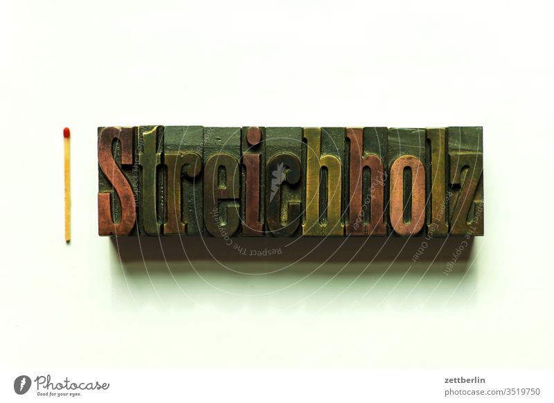 Streichholz in Wort und Bild brand brennen buchstabe challenge flamme photocase schrift streichholz letter satz satzschrift typografie grafik setzerei