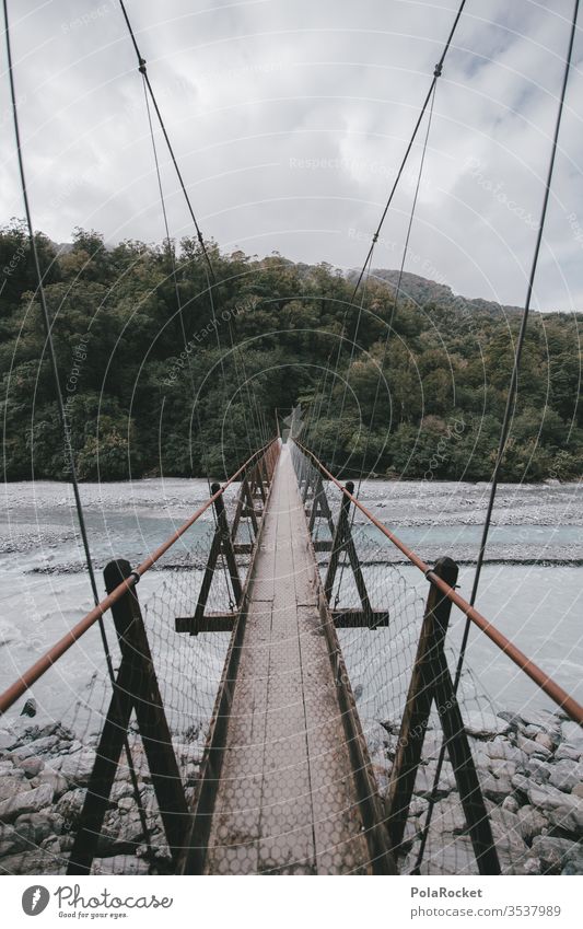 #AS# Hang around Hängebrücke Brücke mutig Menschenleer hängen Abenteuer Dschungel Außenaufnahme wandern Wanderer Ausweg Einbahnstraße Zukunft Zukunftsangst eng