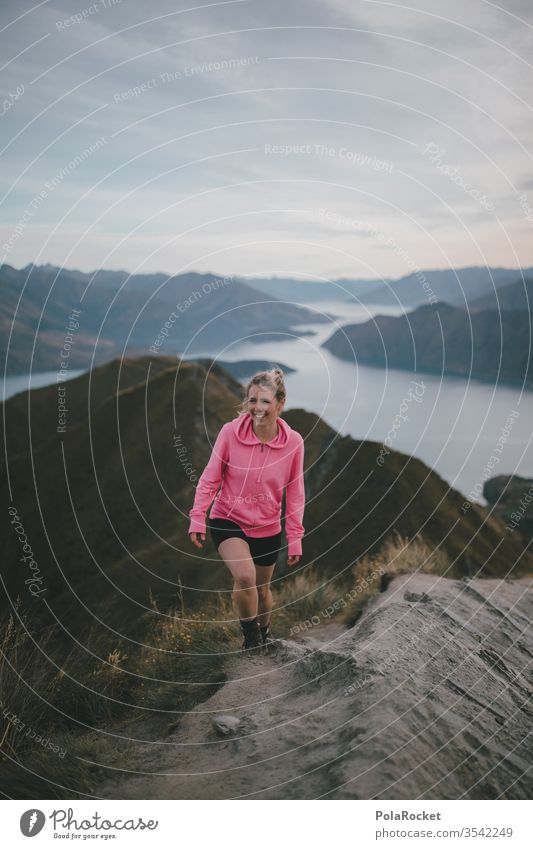 #As# an der Spitze rosa Fernweh Wanderung Wandertag Ausblick wandern Wanderer die Aussicht genießen Berge u. Gebirge Gipfel weitsichtig Weitsicht Neuseeland