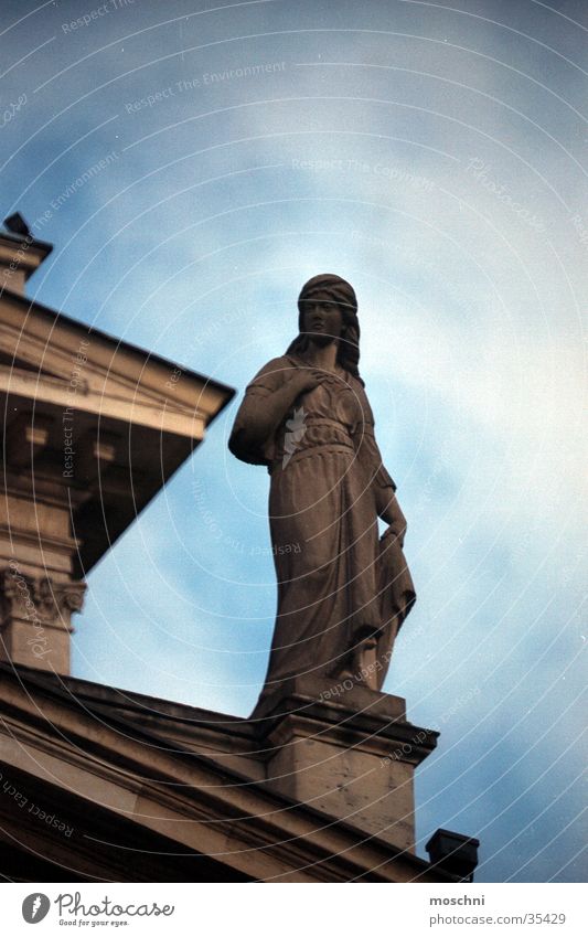 Alte Oper Ffm Frankfurt am Main Statue Fassade Architektur