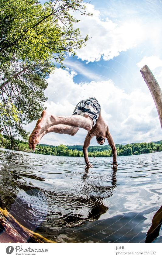 See Jump 2 Umwelt Natur Landschaft Luft Wasser Klima Wetter Schönes Wetter Stimmung Freude Farbfoto Außenaufnahme Tag