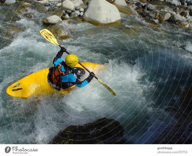 Wildwasser Kajak Kanu Wellen Extremsport Fluss Wasser