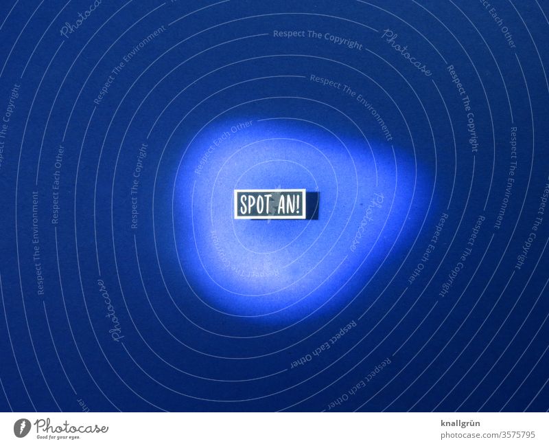 Spot an! Beleuchtung Licht Scheinwerferlicht Punkt in Szene setzen Mittelpunkt hervorheben beleuchten Unschärfe Strukturen & Formen Kreis Lichtpunkt erleuchten