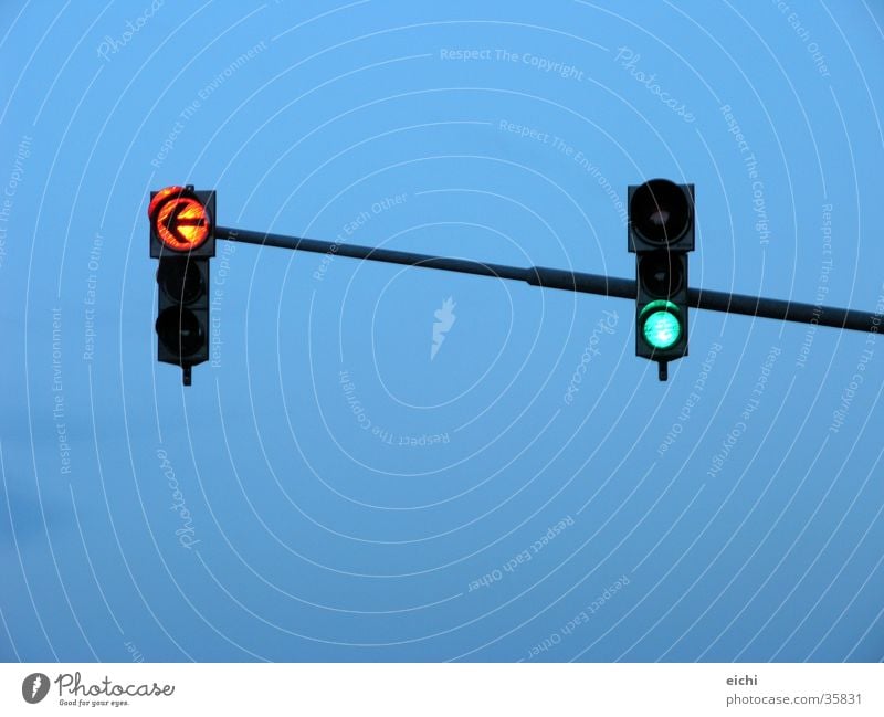 stangenampel! Ampel Verkehr Geschwindigkeit Zeit Dämmerung Ehe grün Dinge Himmel blau Abend