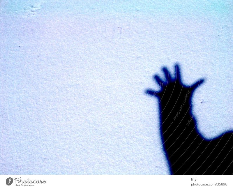 schattige Hand Gruß Schatten Schnee Sonne