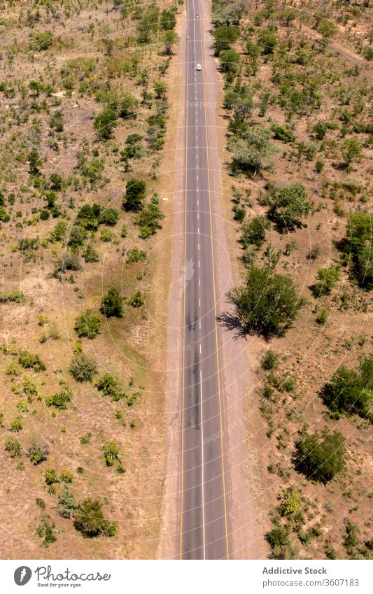 Überfliegen der Victoriafälle Straße Victoria fällt Wasserfall Luftaufnahme Hubschrauber Wahrzeichen Afrika Urlaub reisen Ausflug Sambia Zambeci-Fluss Natur