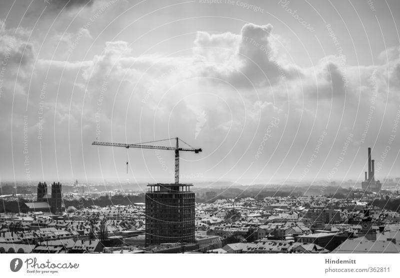 LOKALKOLORIT | Blickrichtung Süden Himmel Wolken Gewitterwolken Winter schlechtes Wetter Schnee München Stadt Hauptstadt Stadtzentrum Altstadt Skyline