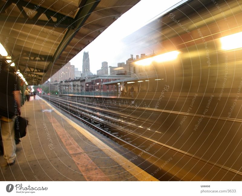 125th street subway New York City U-Bahn 1 train moving car