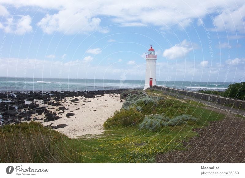 Griffith Island Leuchtturm Einsamkeit Meer Küste Wellen rote Tür Insel Turm