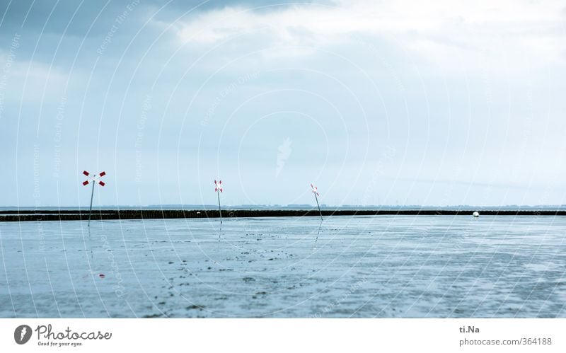 ein Kreuz mit der Ebbe Landschaft Wasser Wolken Sonnenlicht Frühling Sommer Schönes Wetter Küste Nordsee Wattenmeer Unendlichkeit blau grau rot türkis weiß