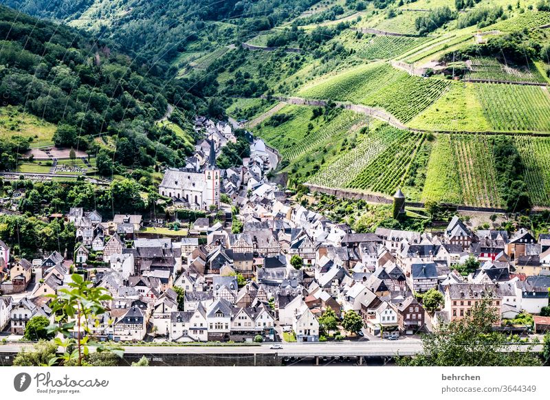 bergbau Architektur Stadt Wald Ferien & Urlaub & Reisen wandern Natur Außenaufnahme Umwelt Sommer Landschaft Menschenleer Farbfoto Berge u. Gebirge Tourismus